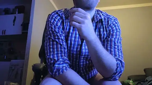 Henner33 online show from 01-11-25, 06:23