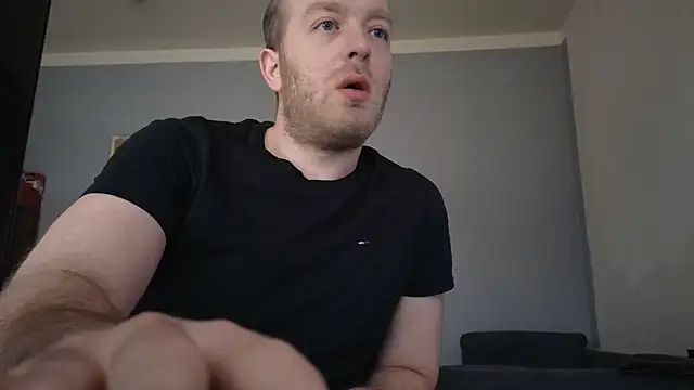 Henner33 online show from 03-16-25, 01:06