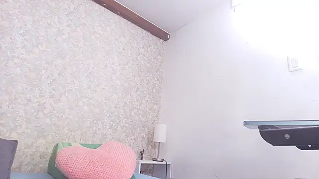 nicol f online show from 11-12-25, 03:10