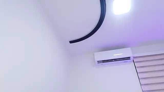 nicol f online show from 03-06-26, 03:12