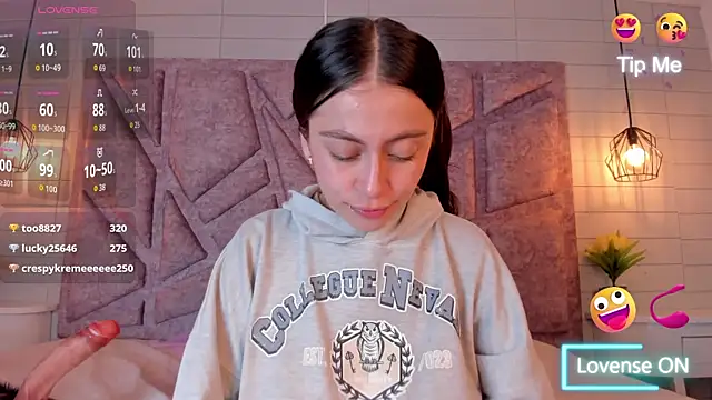 Snapshot of melany_heaven chatting on 05-31-26, 10:32 melany heaven online show from 05-31-26, 10:32
