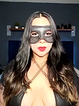 Snapshot of Ursa_sexy chatting on 10-05-25, 05:53 Ursa sexy online show from 10-05-25, 05:53