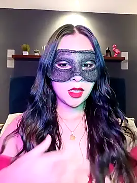 Snapshot of Ursa_sexy chatting on 09-21-25, 05:23 Ursa sexy online show from 09-21-25, 05:23