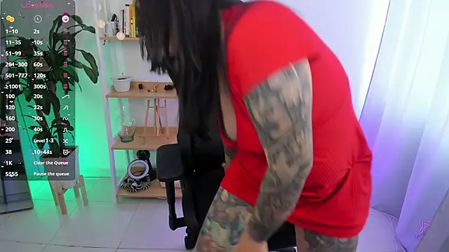 GretaX-X online show from 12-17-25, 04:45