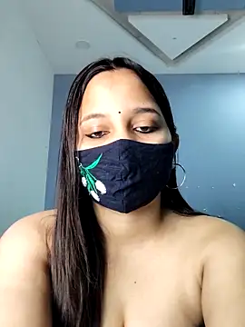 Snapshot of Varnika_aarora chatting on 03-12-25, 04:51 Varnika aarora online show from 03-12-25, 04:51