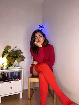 Snapshot of Chanel_shaw chatting on 11-15-25, 01:15 Chanel shaw online show from 11-15-25, 01:15