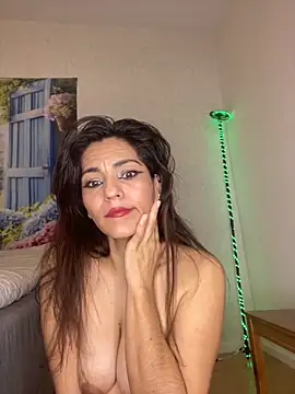 Snapshot of Chanel_shaw chatting on 11-06-25, 08:57 Chanel shaw online show from 11-06-25, 08:57