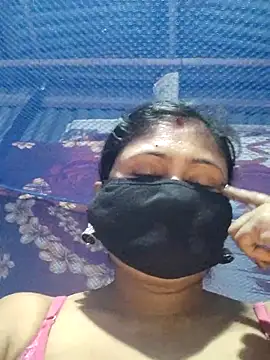 Snapshot of Sexy-sheela chatting on 03-18-25, 03:22 Sexy-sheela online show from 03-18-25, 03:22