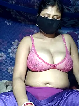 Snapshot of Sexy-sheela chatting on 03-19-25, 05:50 Sexy-sheela online show from 03-19-25, 05:50