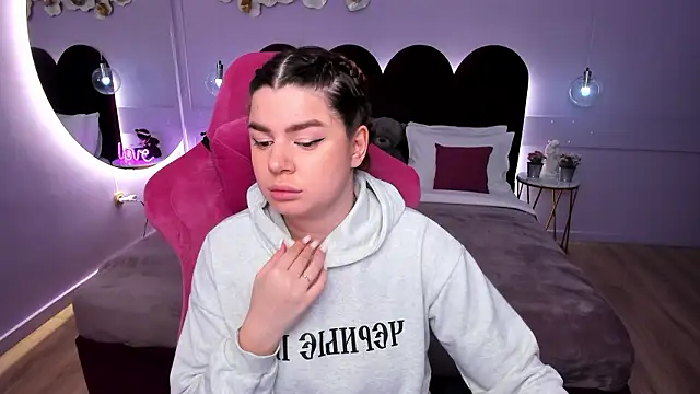 MelanieCarterr online show from 02-22-26, 05:10