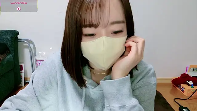 Snapshot of Rio_chan_ chatting on 04-25-26, 01:36 Rio chan online show from 04-25-26, 01:36
