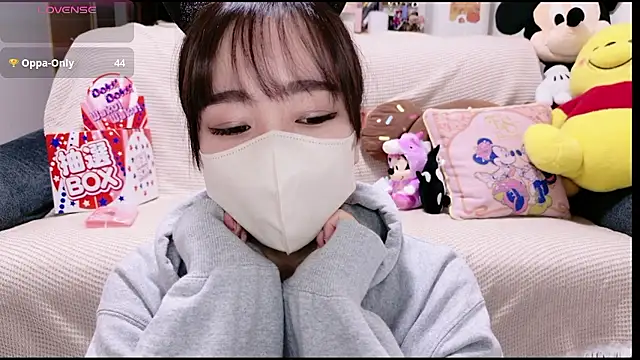 Rio chan  online show from 01-11-26, 12:23