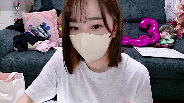 Rio chan  online show from 04-16-26, 12:00