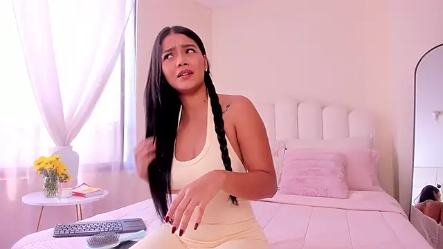 evely coelloo online show from 09-25-25, 06:03