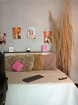 nahiarapalmer19 online show from 01-17-26, 11:08