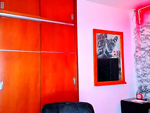 Aaron Toy online show from 01-13-26, 08:24