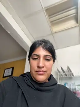 Snapshot of Afroditapoloo chatting on 06-16-26, 03:56 Afroditapoloo online show from 06-16-26, 03:56