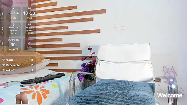 saraa cute2 online show from 12-31-24, 03:09