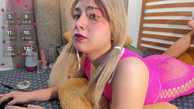 saraa cute2 online show from 12-04-24, 06:44