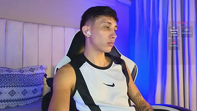 Snapshot of rome_hard chatting on 02-26-26, 07:36 rome hard online show from 02-26-26, 07:36