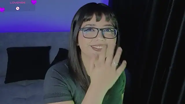 missy taylor  online show from 11-24-25, 09:15