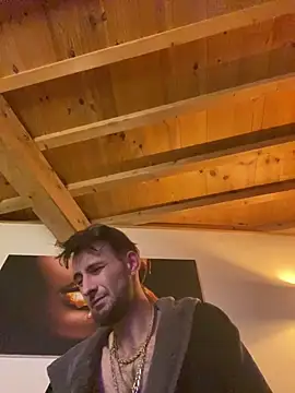 Snapshot of Bigkisslove chatting on 03-03-26, 04:41 Bigkisslove online show from 03-03-26, 04:41