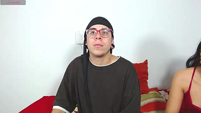 Snapshot of Hot_Teens69 chatting on 01-15-25, 03:11 Hot Teens69 online show from 01-15-25, 03:11