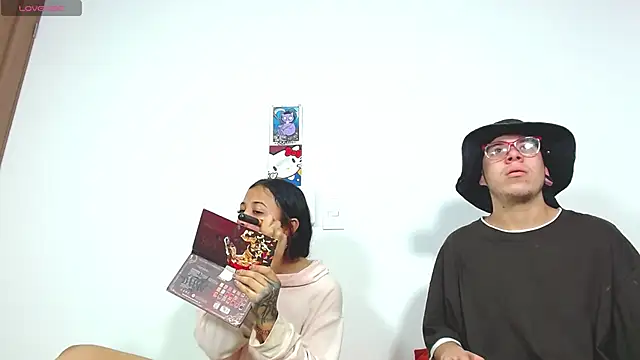 Snapshot of Hot_Teens69 chatting on 01-17-25, 12:42 Hot Teens69 online show from 01-17-25, 12:42