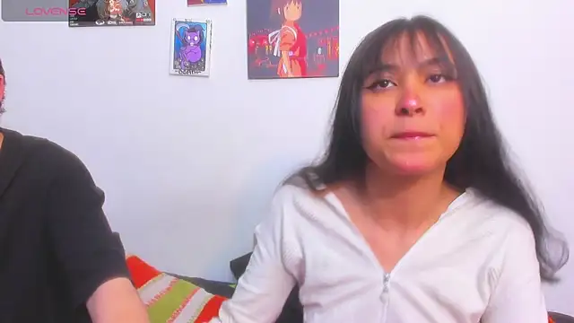 Snapshot of Hot_Teens69 chatting on 09-20-25, 03:44 Hot Teens69 online show from 09-20-25, 03:44