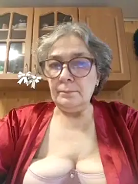 Snapshot of IrinaSweet54 chatting on 12-02-25, 08:16 IrinaSweet54 online show from 12-02-25, 08:16