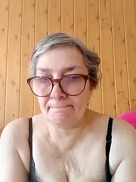 IrinaSweet54 online show from 03-11-25, 07:35