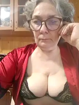 Snapshot of IrinaSweet54 chatting on 05-22-26, 07:17 IrinaSweet54 online show from 05-22-26, 07:17