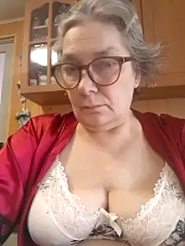 Snapshot of IrinaSweet54 chatting on 02-08-26, 08:34 IrinaSweet54 online show from 02-08-26, 08:34