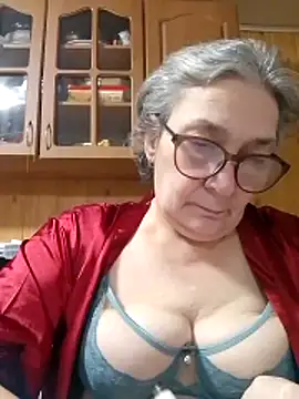 Snapshot of IrinaSweet54 chatting on 11-24-25, 06:30 IrinaSweet54 online show from 11-24-25, 06:30