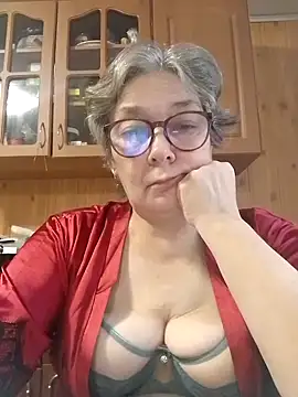 IrinaSweet54 online show from 10-11-25, 07:20