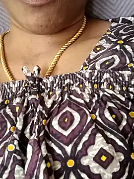 Ambika01 online show from 12-15-25, 04:29