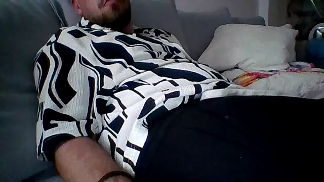 Snapshot of bobotatto chatting on 04-24-26, 11:51 bobotatto online show from 04-24-26, 11:51