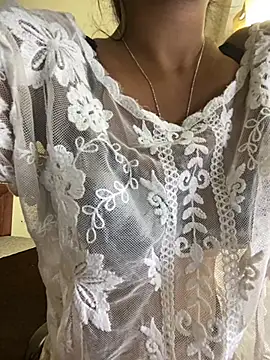miss lina online show from 02-19-25, 05:05