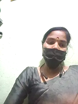 Snapshot of anusiya01 chatting on 09-16-25, 06:09 anusiya01 online show from 09-16-25, 06:09