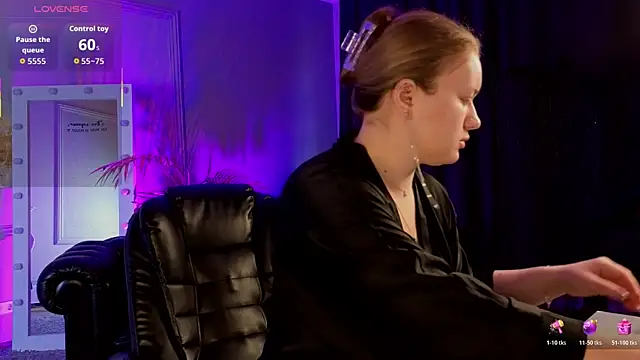 Ariell Margot  online show from 02-10-26, 09:41