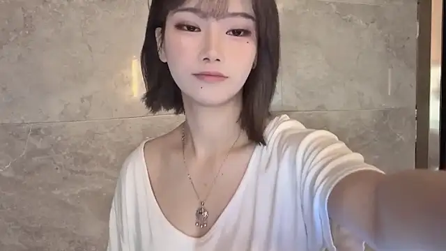 -XunMengLong- online show from 11-26-25, 06:19