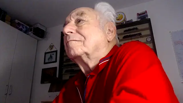 Snapshot of utilisasinus chatting on 11-01-25, 10:58 utilisasinus online show from 11-01-25, 10:58