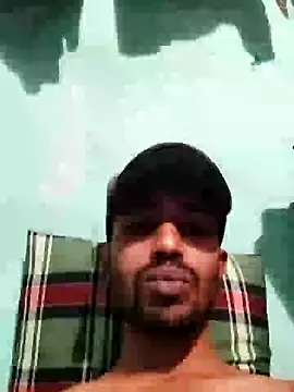 Snapshot of MDROBEL007 chatting on 12-26-24, 04:36 MDROBEL007 online show from 12-26-24, 04:36