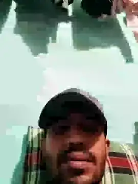Snapshot of MDROBEL007 chatting on 12-26-24, 07:38 MDROBEL007 online show from 12-26-24, 07:38