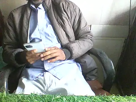 Desi GfBf online show from 11-16-25, 06:29