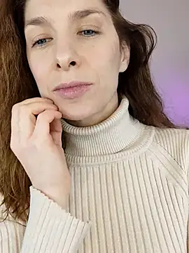 YourSuperModel online show from 01-18-26, 02:09