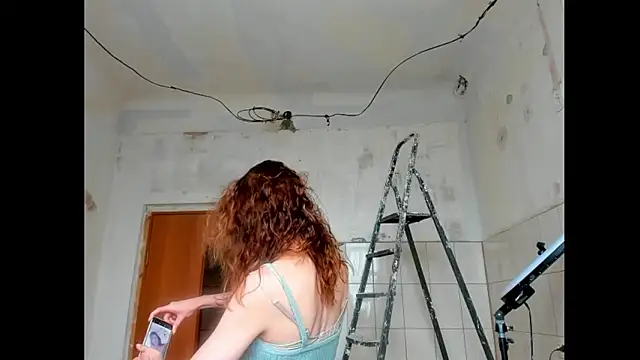 Snapshot of YourSuperModel chatting on 06-07-26, 09:14 YourSuperModel online show from 06-07-26, 09:14
