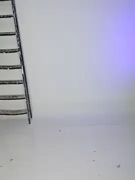 YourSuperModel online show from 12-21-25, 03:03