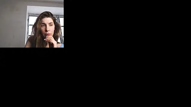 Snapshot of YourSuperModel chatting on 03-07-25, 09:29 YourSuperModel online show from 03-07-25, 09:29