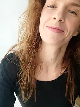 Snapshot of YourSuperModel chatting on 10-12-25, 07:54 YourSuperModel online show from 10-12-25, 07:54